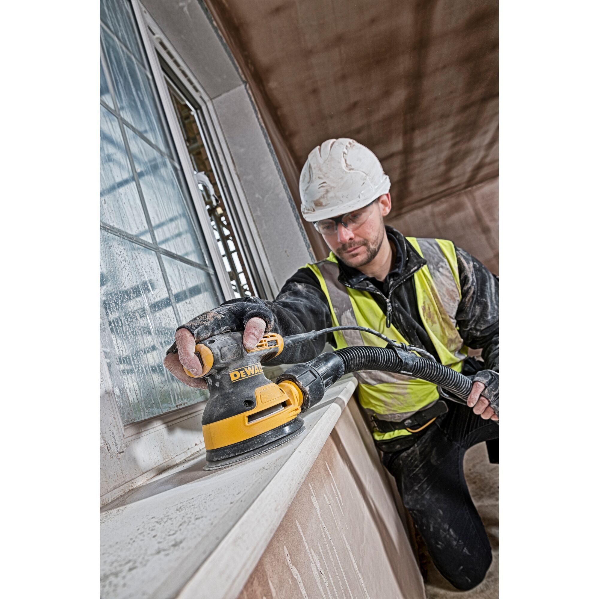 เครื่องขัดกระดาษทรายแบบกลมขนาด 5 นิ้ว