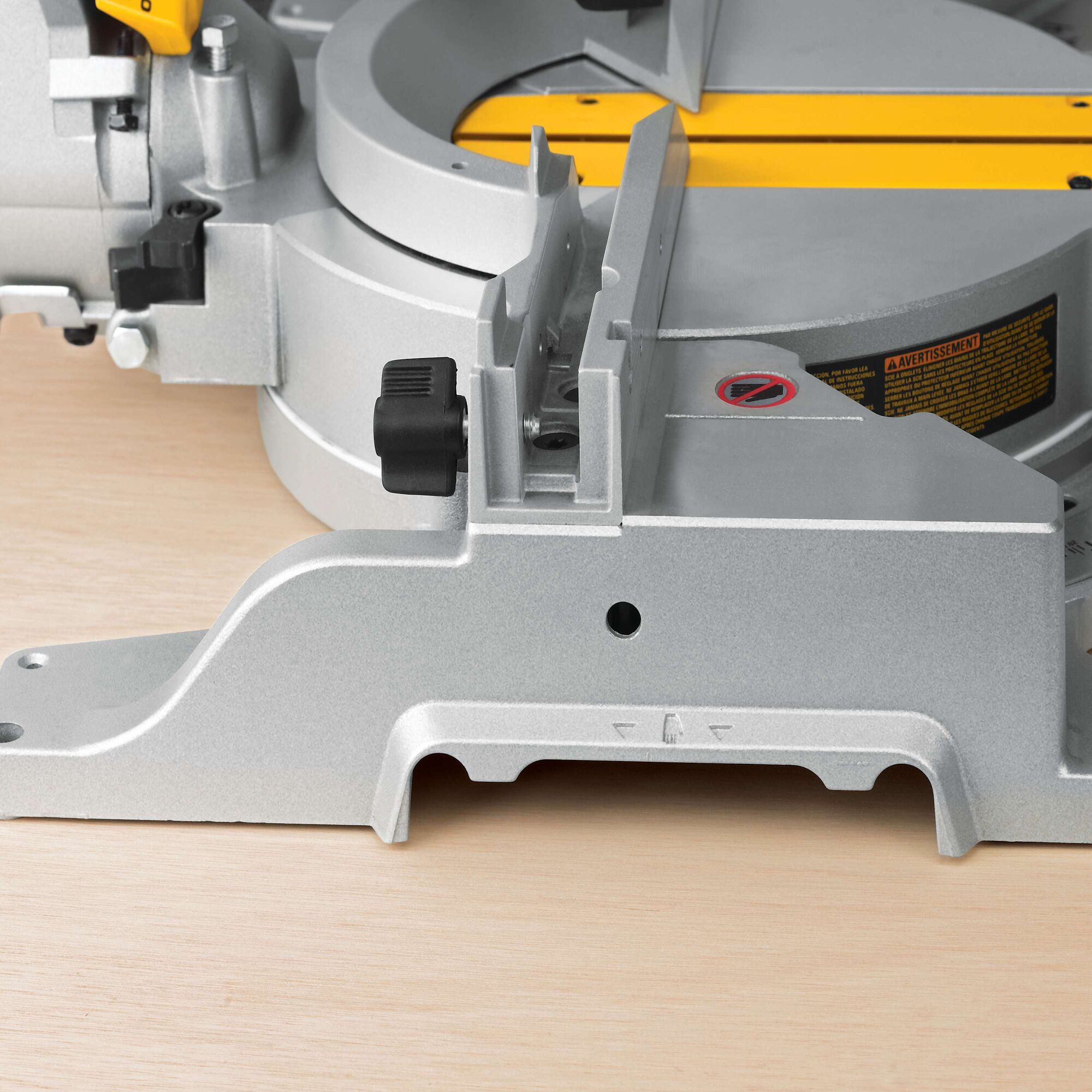 เลื่อยองศาสไลด์ 12" 1675 วัตต์